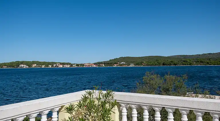 1-Zimmer-Ferienwohnung am Strand Veli Rat, Dugi otok