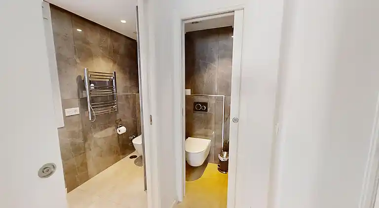 Modern Villa near beach