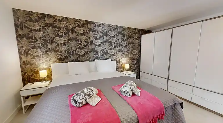 Modern Villa near beach