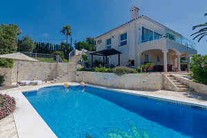 Villa near beach in Marbella