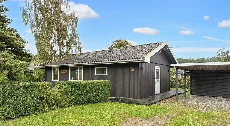 Holiday home in Pøt Strandby