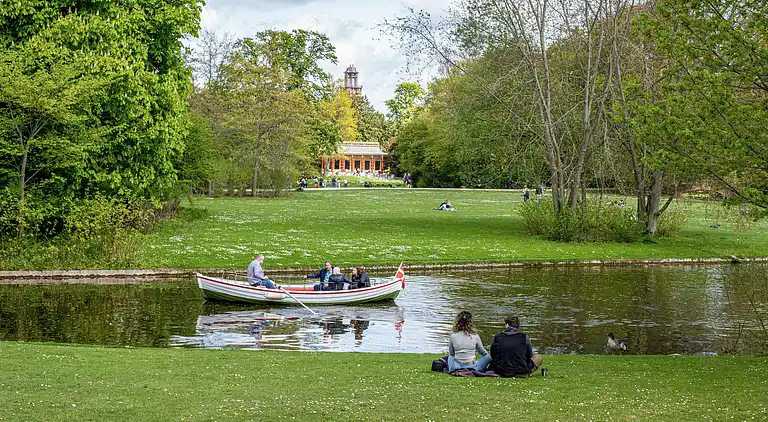 Tivoli 2 - Spacious 3 Bedroom near Tivoli