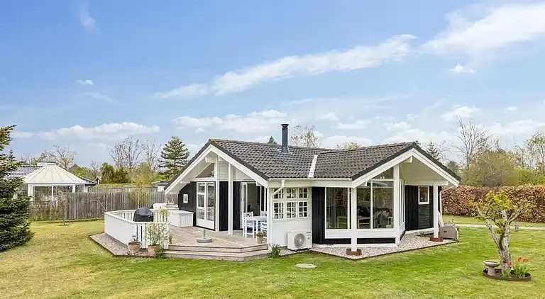 Hyggeligt og velholdt sommerhus