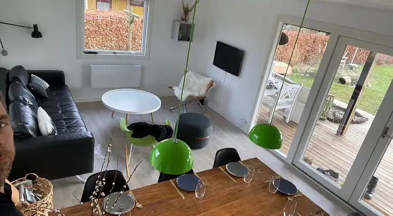 Skønt sommerhus med havudsigt og stor terrasse