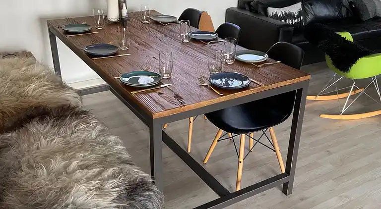 Skønt sommerhus med havudsigt og stor terrasse