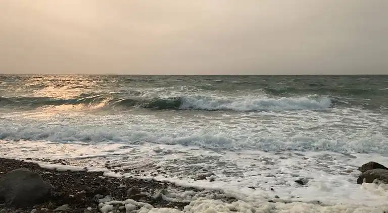 Rummeligt feriehus tæt på badestrand