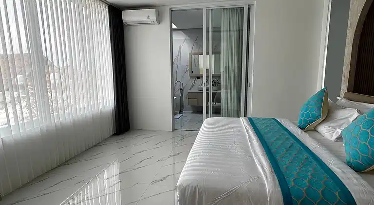 newly built "Villa Na Bali"