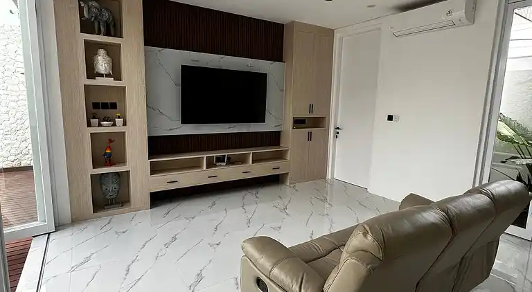 newly built "Villa Na Bali"