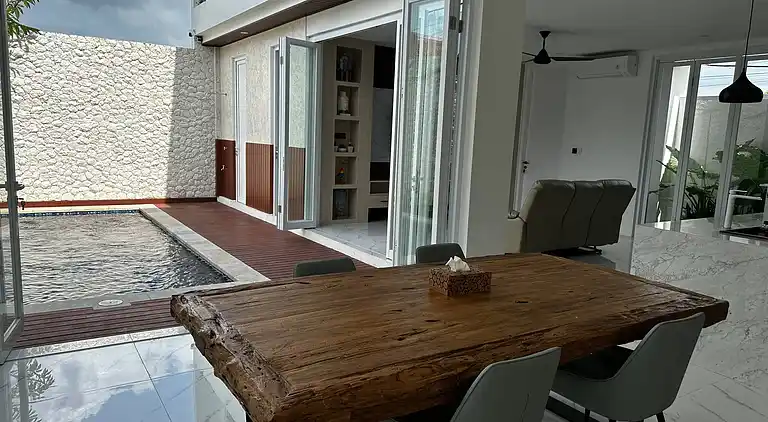 newly built "Villa Na Bali"