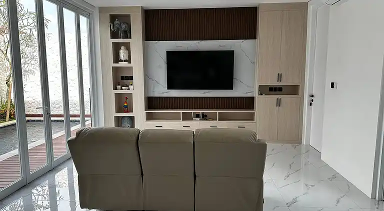 newly built "Villa Na Bali"