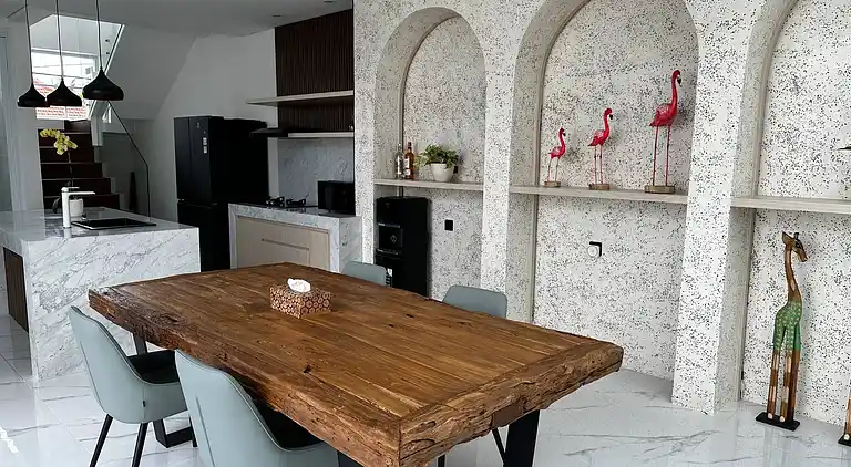 newly built "Villa Na Bali"