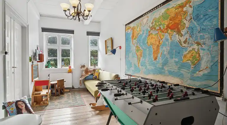 Landidyl med vildmarksbad, sauna og aktivitetsrum