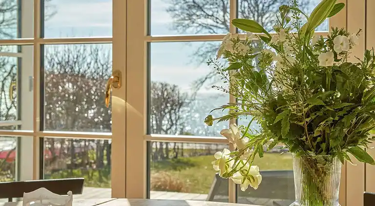 Sommerhus fra  2021, beliggende i første række til havet