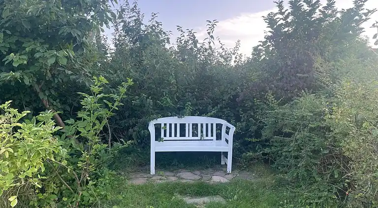 Skønt beliggende fritidshus i Melsted, Gudhjem