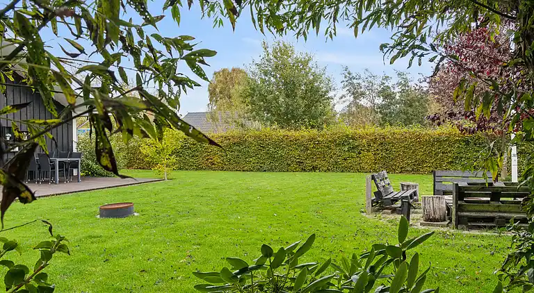 Neues Ferienhaus in Strandnähe