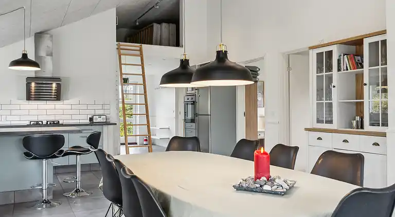 Neues Ferienhaus in Strandnähe