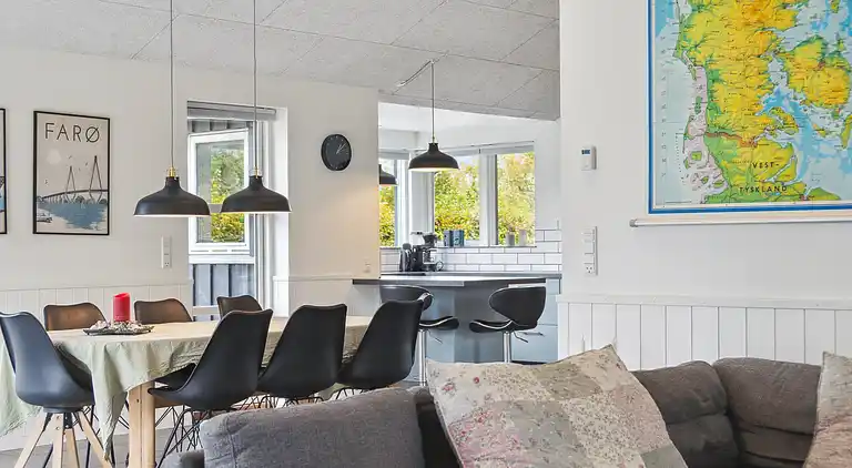 Neues Ferienhaus in Strandnähe