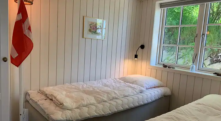 Sommerhus fra  2021, beliggende i første række til havet