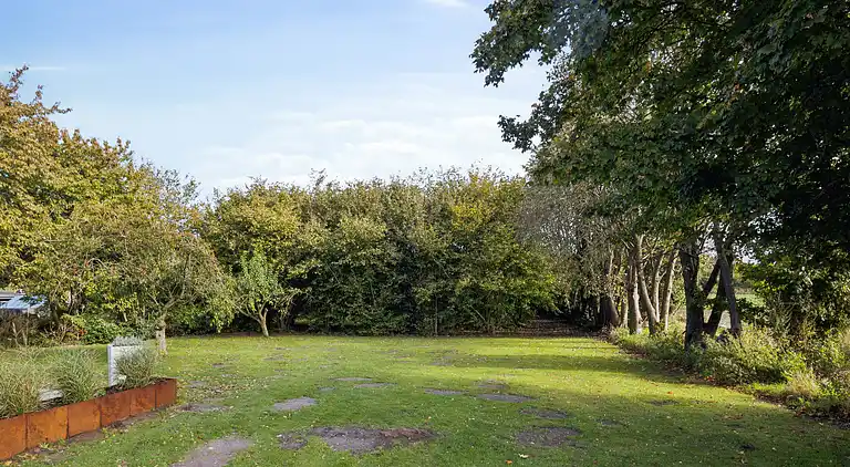 750 m2 landidyl⎮Gildesal⎮Aktivitetsrum⎮Minigolf