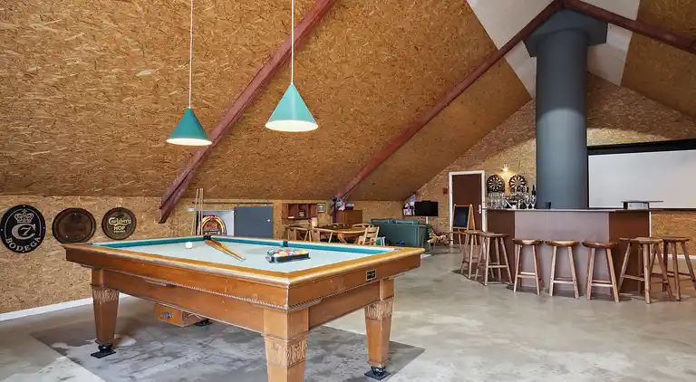 750 m2 landidyl⎮Gildesal⎮Aktivitetsrum⎮Minigolf