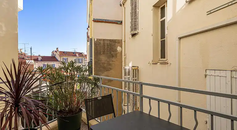 Apartment in Riou - Petit Juas - Av De Grasse