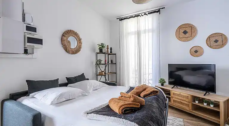 Apartment in Riou - Petit Juas - Av De Grasse