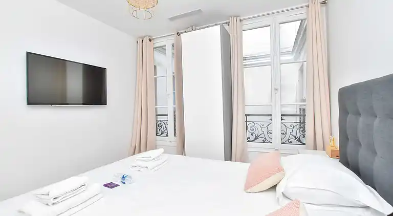 Apartment in Palais-Royal