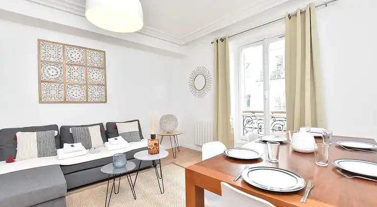 Apartment in Palais-Royal