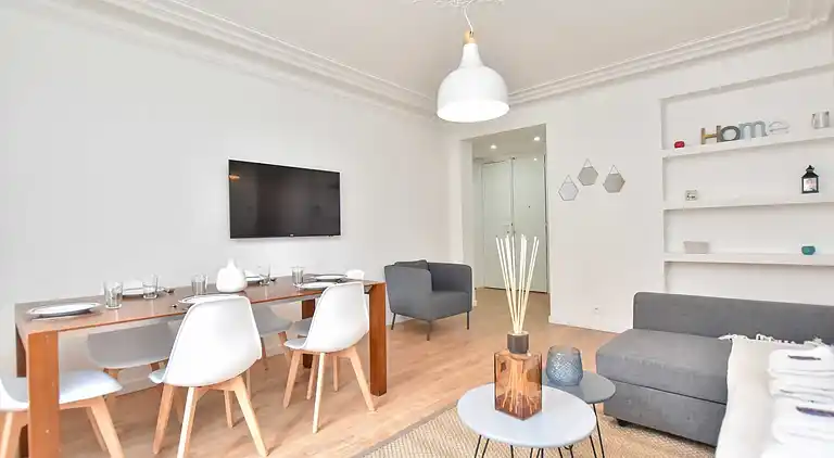 Apartment in Palais-Royal