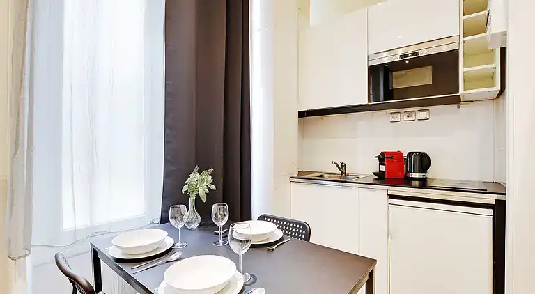 Apartment in Enfants-Rouges