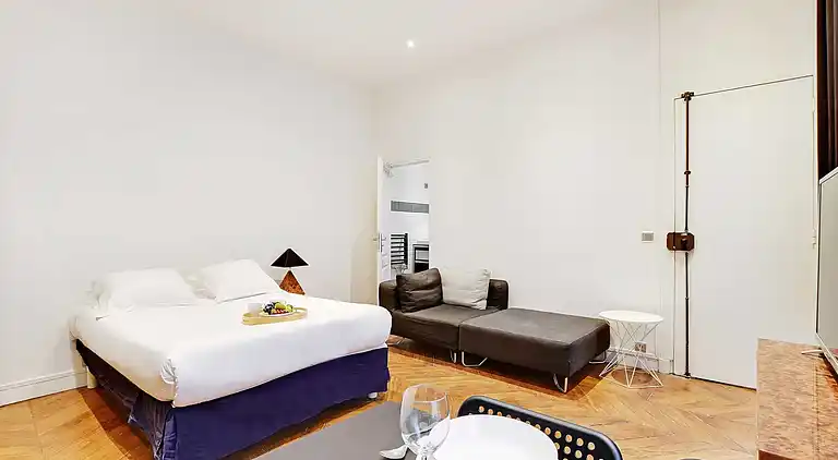 Apartment in Enfants-Rouges