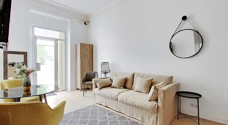 Apartment in Enfants-Rouges