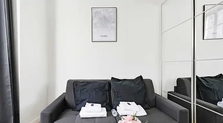 Apartment in Enfants-Rouges