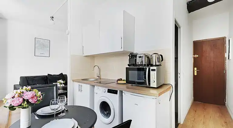 Apartment in Enfants-Rouges