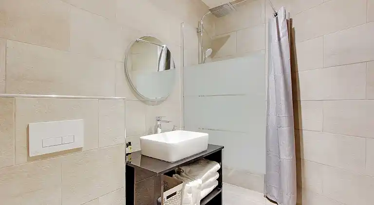 Apartment in Enfants-Rouges