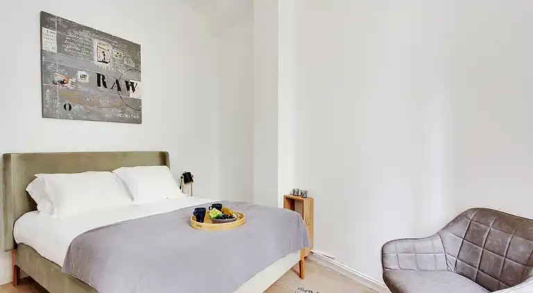 Apartment in Enfants-Rouges