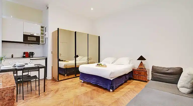 Apartment in Enfants-Rouges