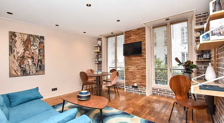 Apartment in Arts-et-Métiers