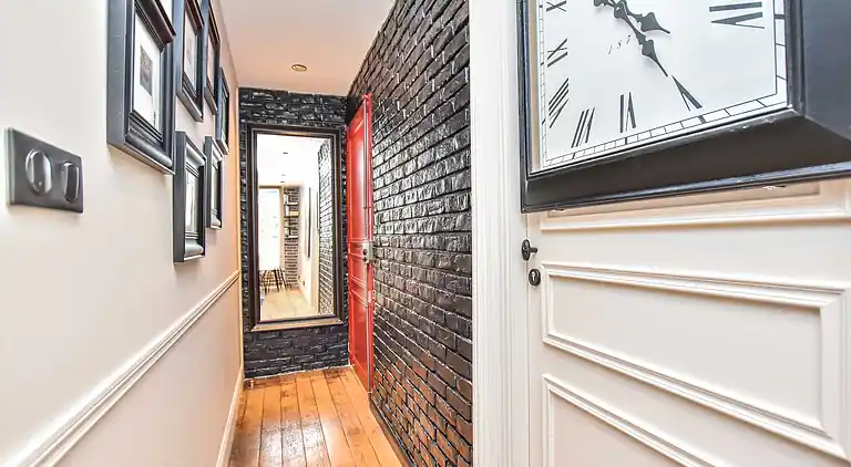 Apartment in Arts-et-Métiers