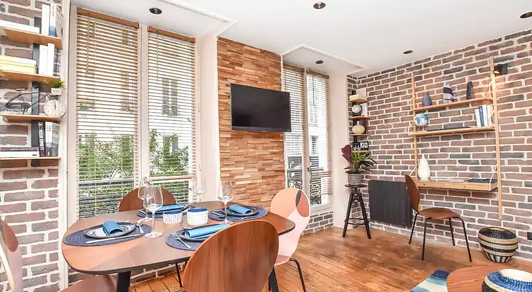 Apartment in Arts-et-Métiers