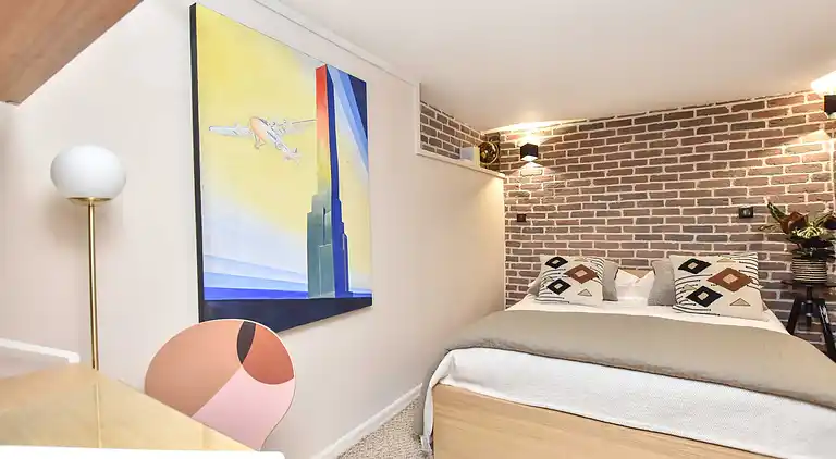 Apartment in Arts-et-Métiers