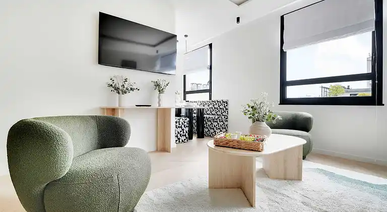 Apartment in Saint-Philippe-du-Roule