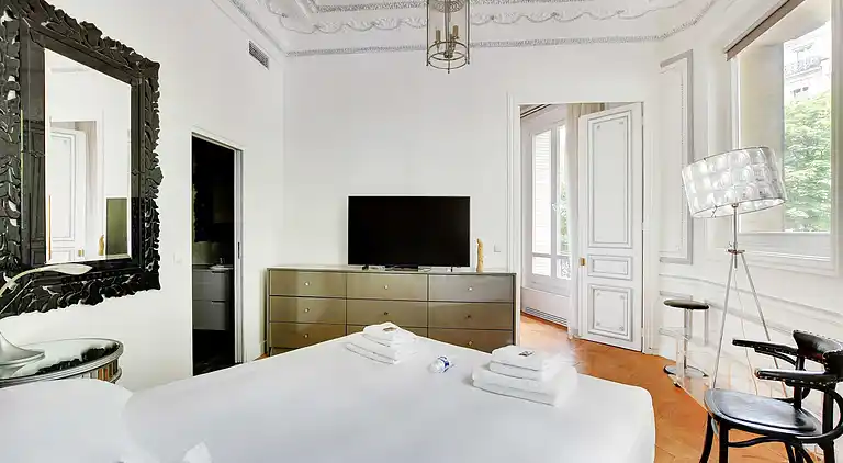 Apartment in Champs-Élysées
