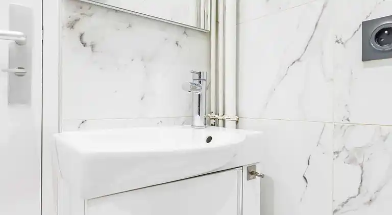 Apartment in Saint-Philippe-du-Roule