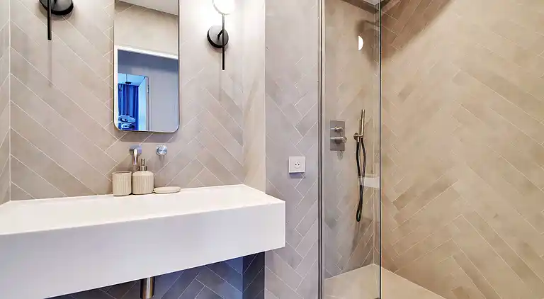 Apartment in Saint-Philippe-du-Roule