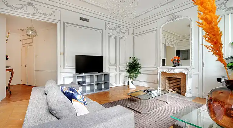Apartment in Champs-Élysées