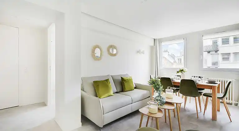 Apartment in Saint-Philippe-du-Roule