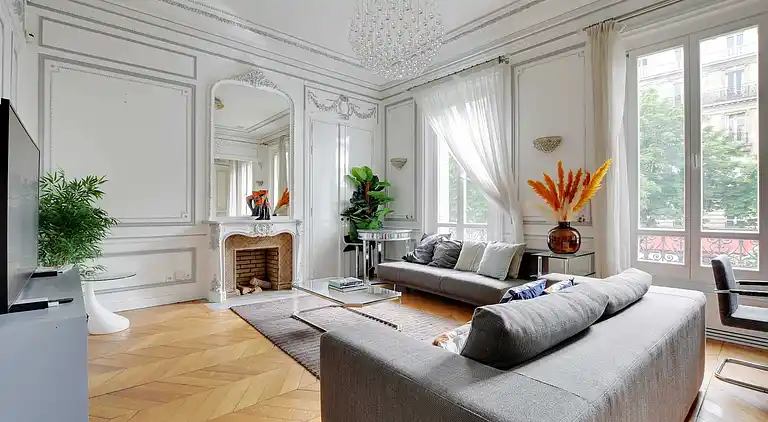Apartment in Champs-Élysées