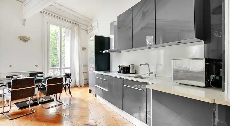 Apartment in Champs-Élysées
