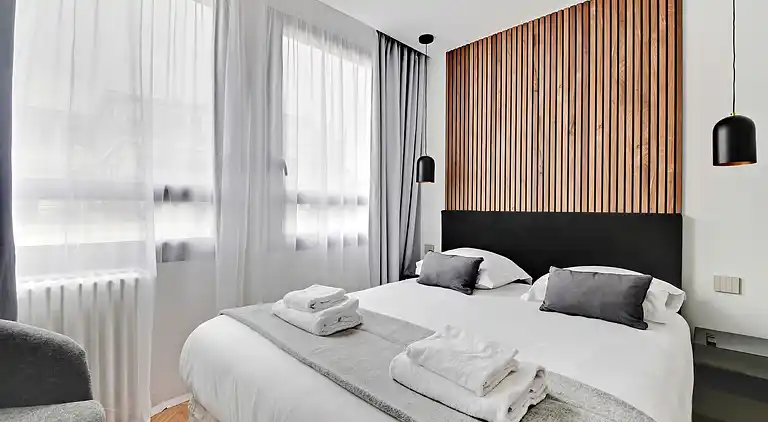 Apartment in Saint-Philippe-du-Roule